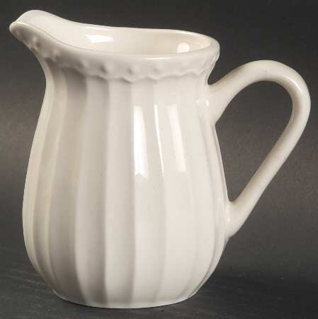 Newport Reactive Creamer