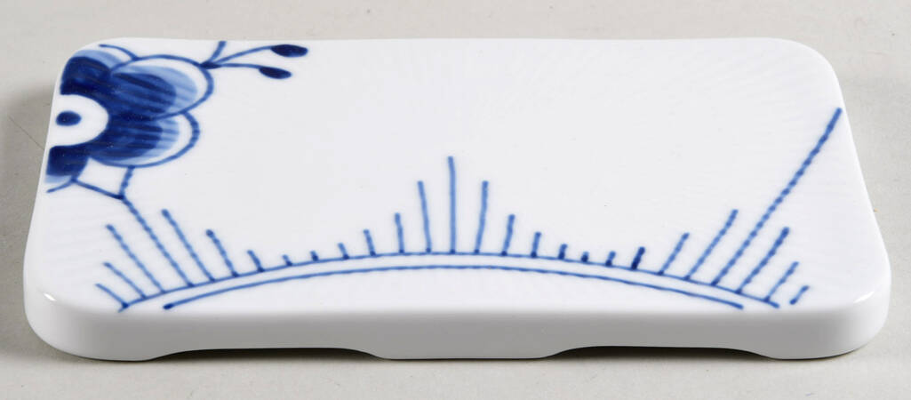 Mega Blue Fluted Buttering Board