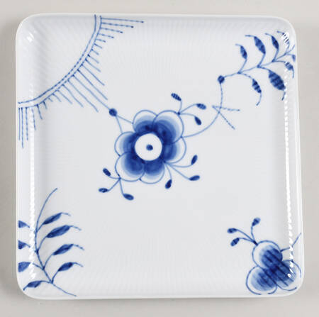 Mega Blue Fluted 7" Square Dish