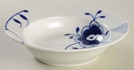 Mega Blue Fluted 6" All Purpose Bowl