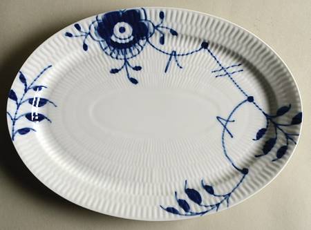Mega Blue Fluted 11" Oval Plate