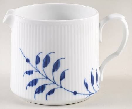 Mega Blue Fluted 23 Oz Jug