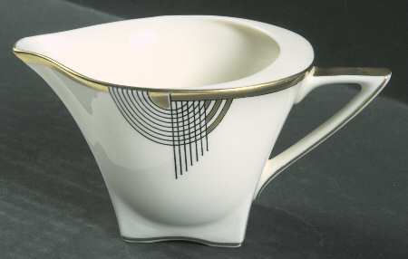 Tango Creamer