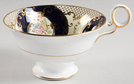 Regent Footed Cup