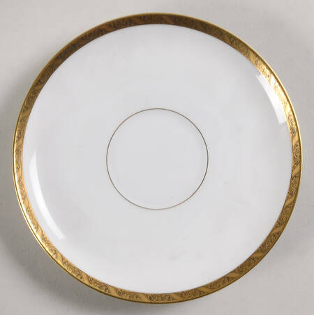 1775 Saucer