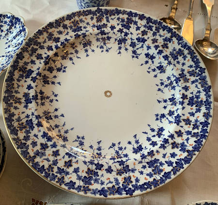 B652 Blue 12" Chop Plate (Round Platter)