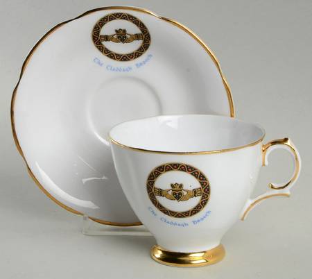 Claddagh Brooch Footed Cup & Saucer Set