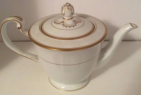 RO80 Teapot & Lid