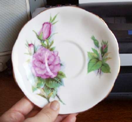 World Famous Roses Saucer