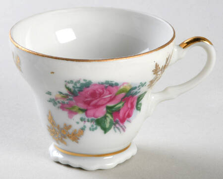 1147 Footed Demitasse Cup