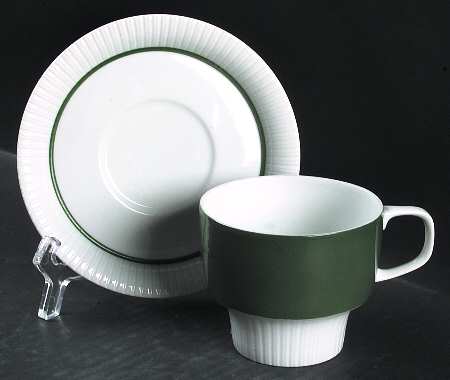 Avocado Flat Cup & Saucer Set