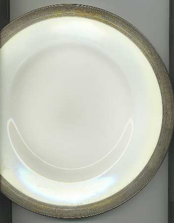 N2899 by Royal Doulton