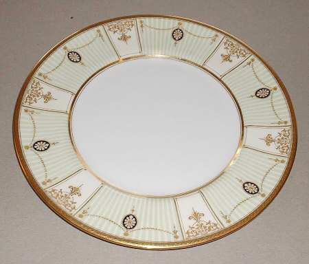 C9710 by Royal Doulton