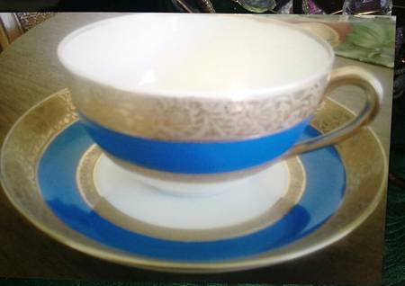 RJA1 Flat Cup & Saucer Set