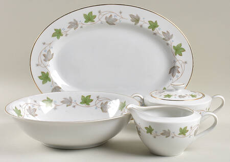 Ivy Lane 5 Piece Hostess Set