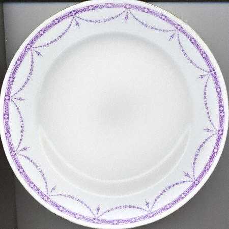 H2524 by Royal Doulton