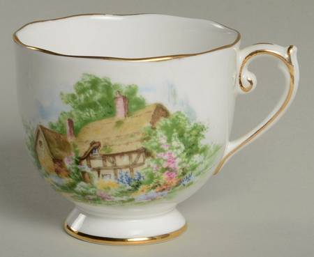 Wayside Footed Cup