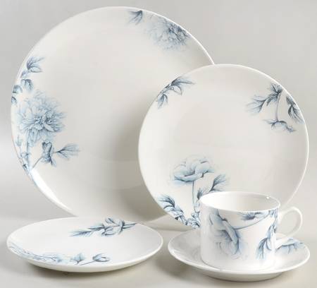 Blue Peony (Bone) 5 Piece Place Setting