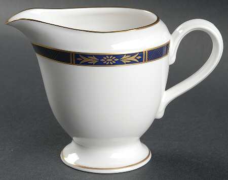 Royal Lily (Newer, 2004 Intro) Creamer