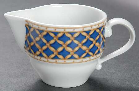 Liselund Dark Blue Creamer