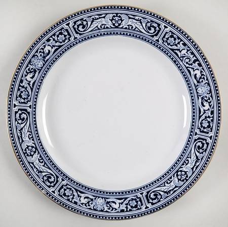 Cluny Luncheon Plate