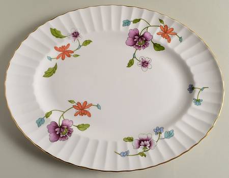 Astley (Fluted) 13" Oval Serving Platter