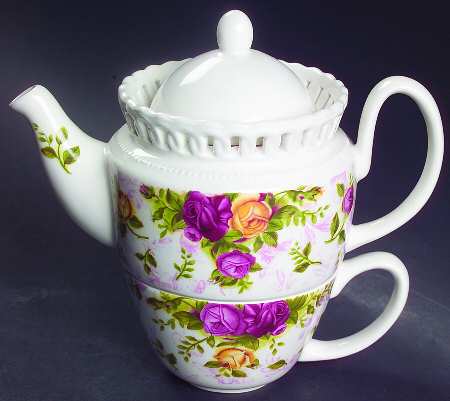 Old Country Roses Pierced (Giftware) Individual Teapot & Lid with Cup