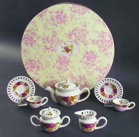 Old Country Roses Pierced (Giftware) (10 Piece) Miniature Tea Set