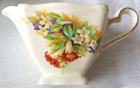 6145 Creamer