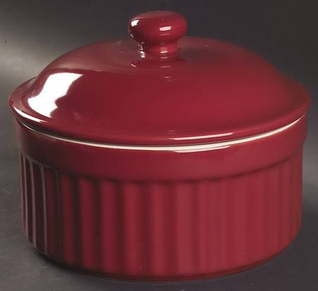 Chanticlair 2 Qt Round Covered Casserole