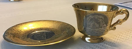 RCQ5 Footed Cup & Saucer Set