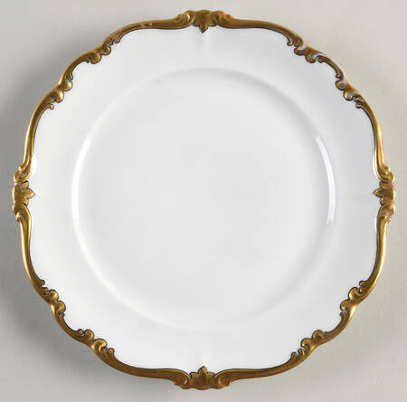 5647 (White Background, Black Line) Salad Plate