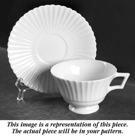 R370 Footed Cup & Saucer Set