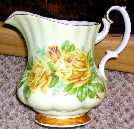 Roa131 Creamer
