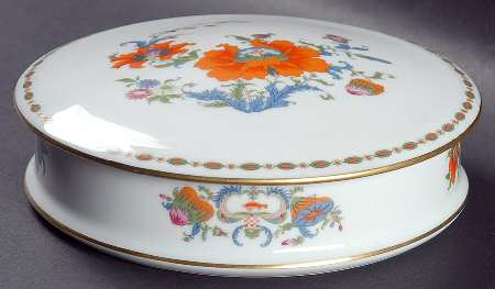 Vieux Chine (Empire, White) Powder Box with Lid