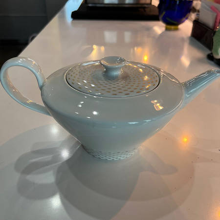 Gold Dots Teapot & Lid