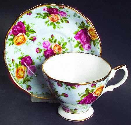 Blue Damask Footed Cup & Saucer Set