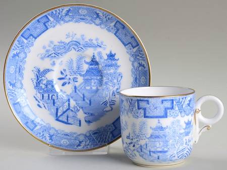 B389 Light Blue Flat Cup & Saucer Set