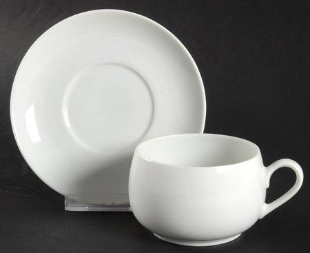 R1158 Flat Cup & Saucer Set