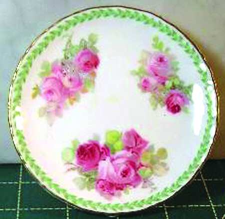 RD194 by Royal Doulton