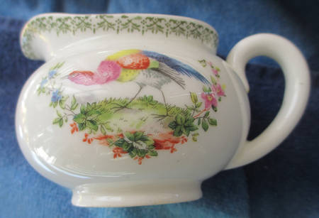 E7726 Creamer