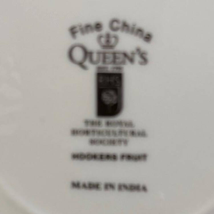 Hooker's Fruit (Fine China, Not Made in England) Teapot & Lid