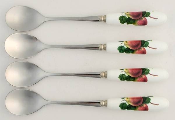 Hooker's Fruit (Fine China, Not Made in England) Teaspoon - Set of 4 Boxed