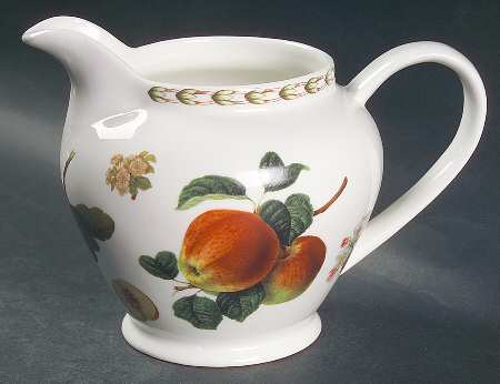 Hooker's Fruit (Fine China, Not Made in England) 24 Oz Jug