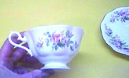 ROA138 Footed Cup