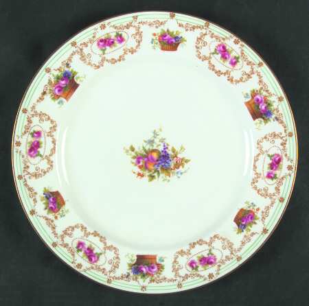 E3704 by Royal Doulton