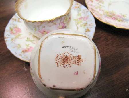 C3851 by Royal Doulton