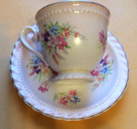 REV16 Footed Cup & Saucer Set