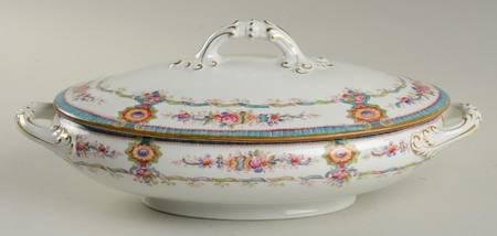 H9120 (Smooth) Oval Covered Vegetable