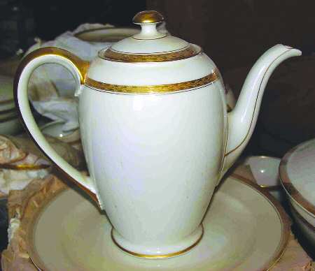 2532-19 Coffee Pot & Lid